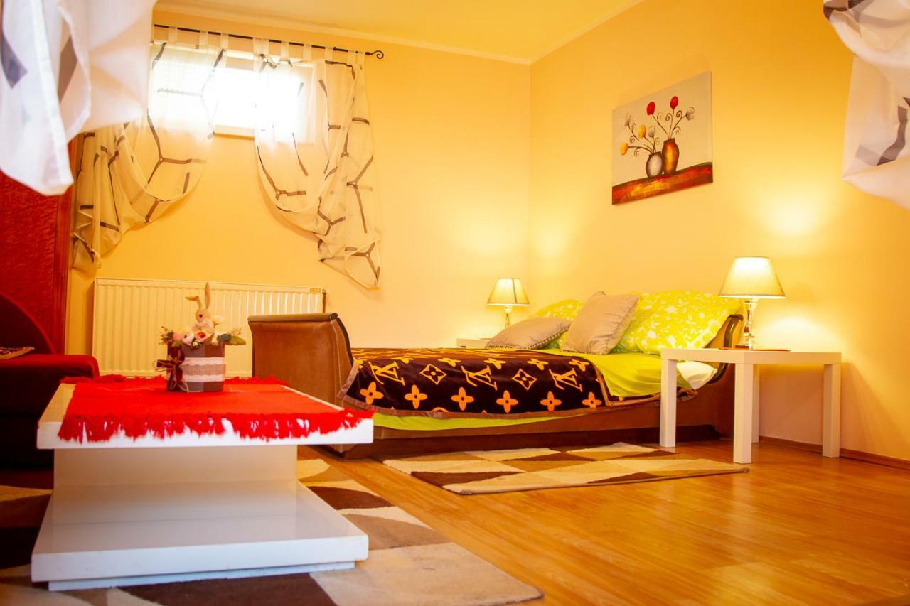Casa Simon 2 Apartment Subotica Luaran gambar